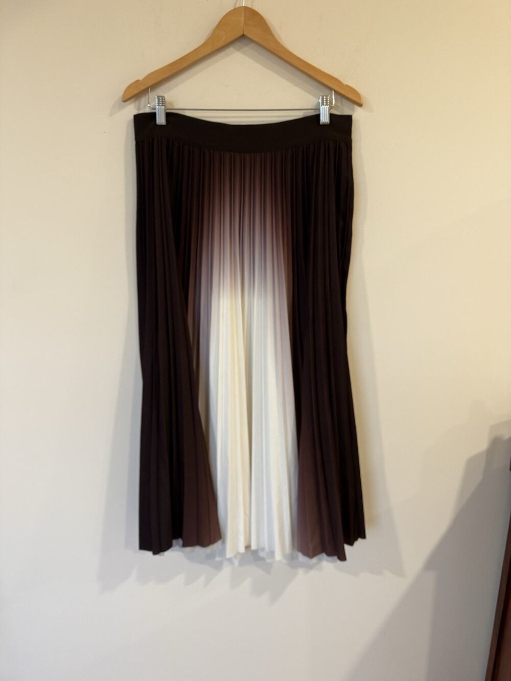 Reiss Women's Emiliana Ombre Pleated Midi Skirt SZ 12 Chocolate Statement Boho